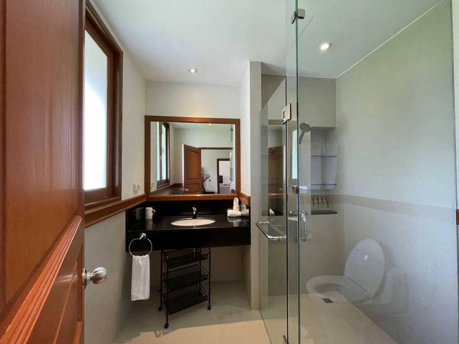 Luxury 4 bedrooms villa – Based in Cherng Talay — Thumbnail 2