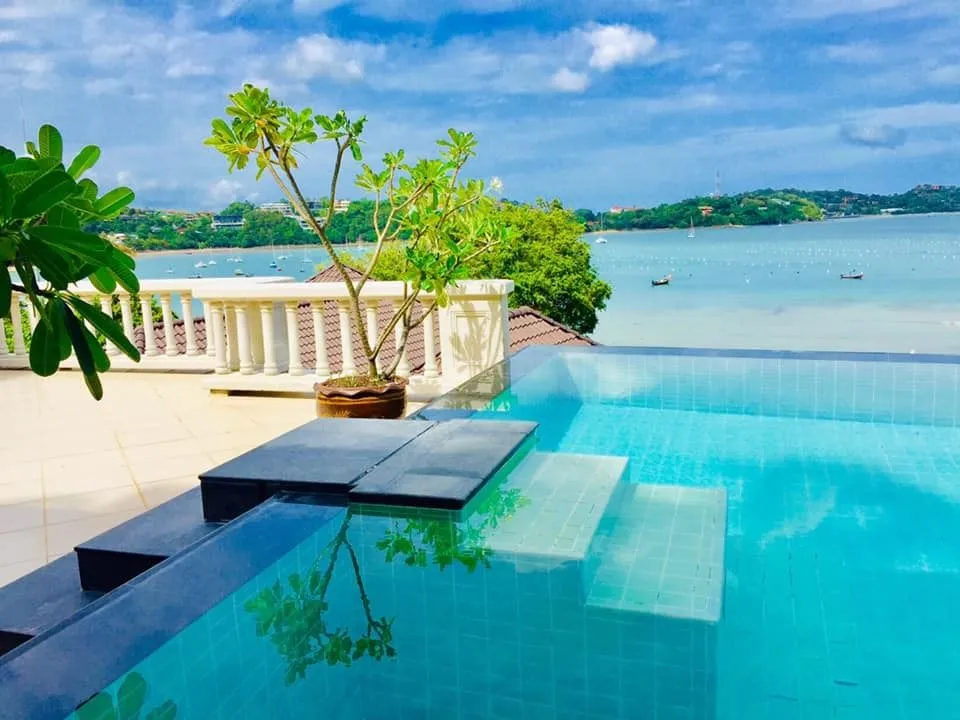Beachfront 4 bedrooms with private pool villa for rent — Thumbnail 7