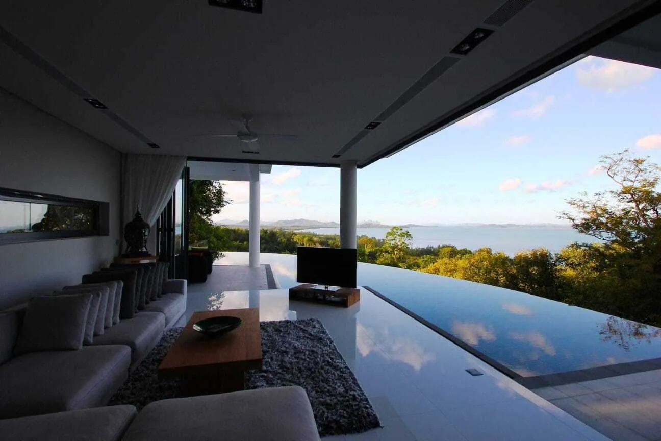 Luxury 4 bedrooms villa – Sea view – Based in Pa Khlok — Thumbnail 2