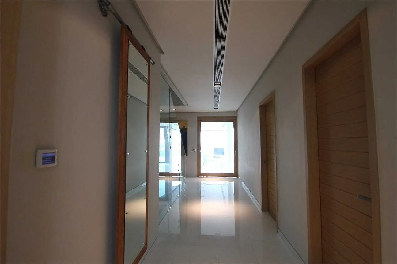 Luxury 4 bedrooms villa – Sea view – Based in Pa Khlok — Thumbnail 5
