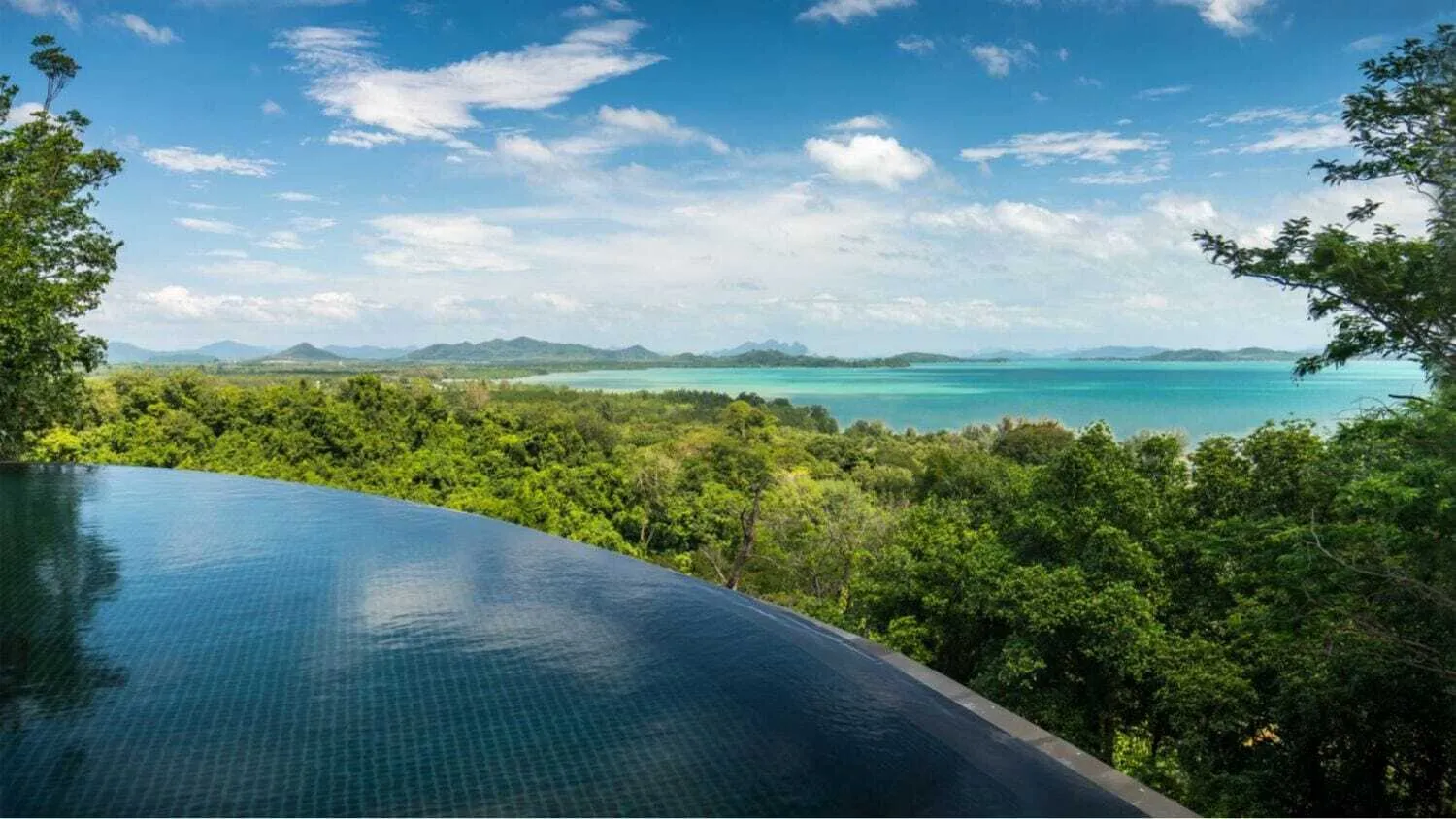 Luxury 4 bedrooms villa – Sea view – Based in Pa Khlok — Thumbnail 21