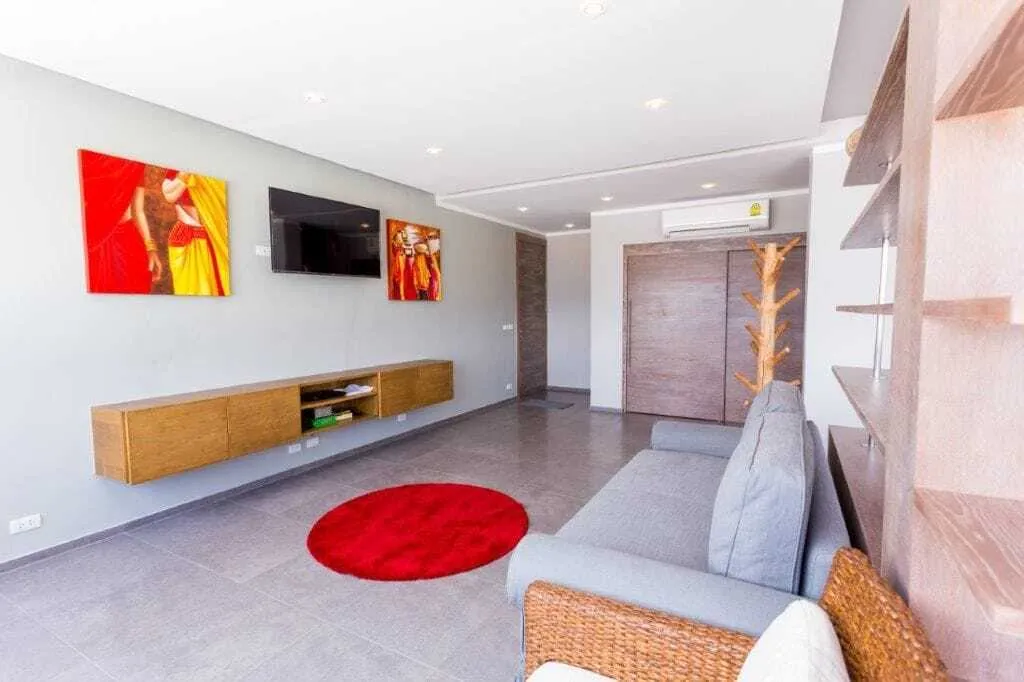 Luxurious 4 bedrooms villa – Sea view – Based in Pa Khlok — Thumbnail 3