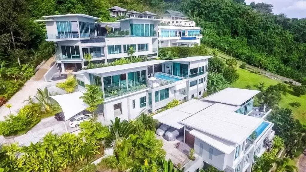 Luxurious 4 bedrooms villa – Sea view – Based in Pa Khlok — Thumbnail 11