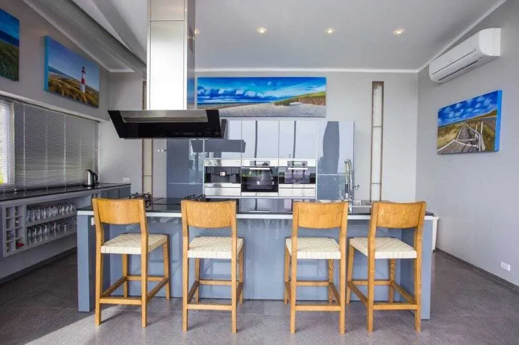 Luxurious 4 bedrooms villa – Sea view – Based in Pa Khlok — Thumbnail 12