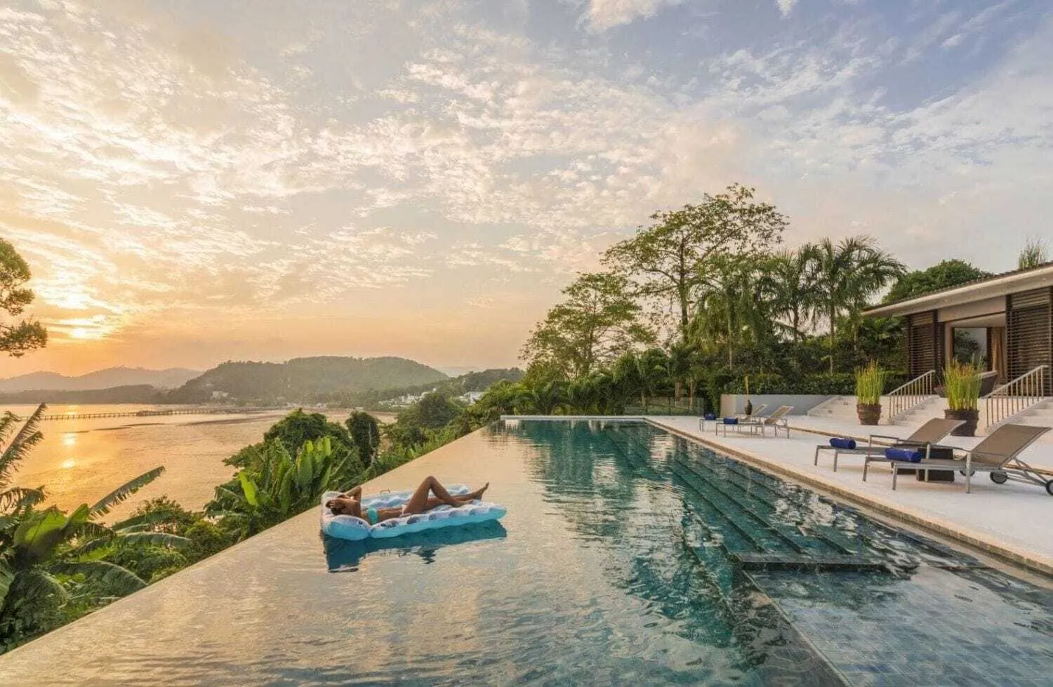 Luxurious 5 bedrooms villa – Based in Pa Khlok — Thumbnail 10