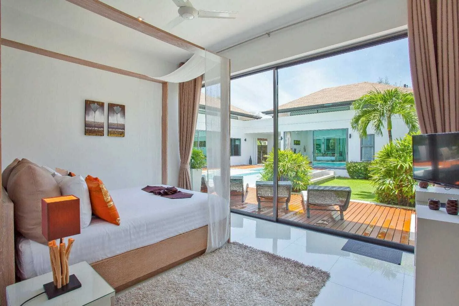 Gorgeous 4 bedrooms villa – Based in Rawai — Thumbnail 3