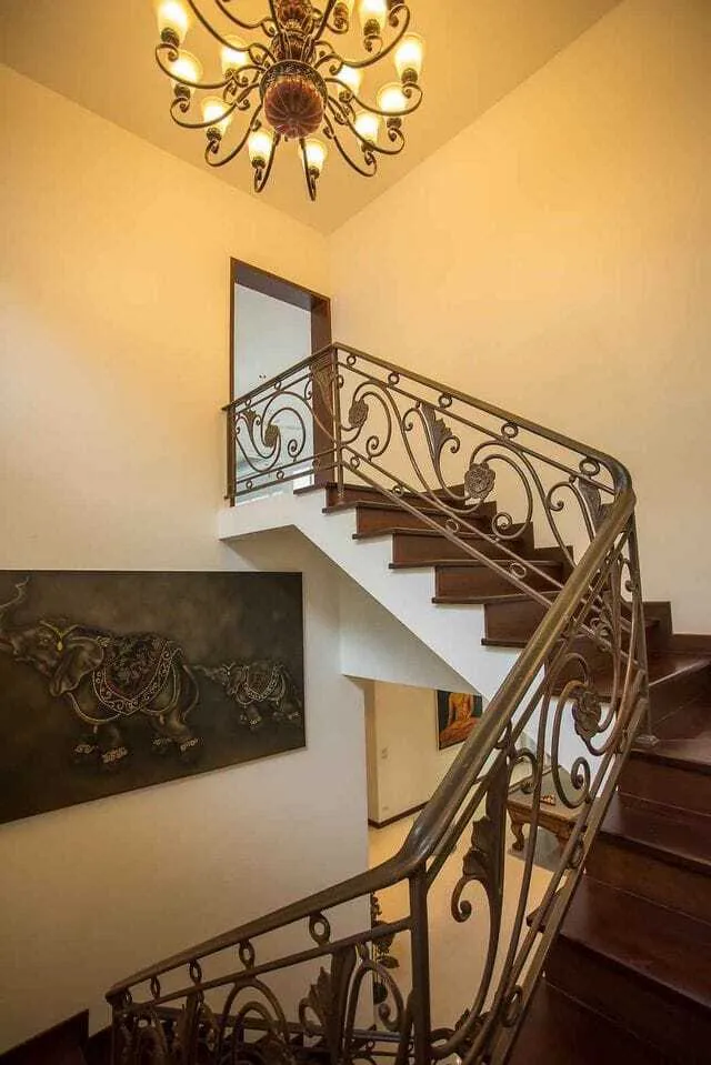 Luxury 4 bedrooms villa – Sea view – Based in Rawai — Thumbnail 13