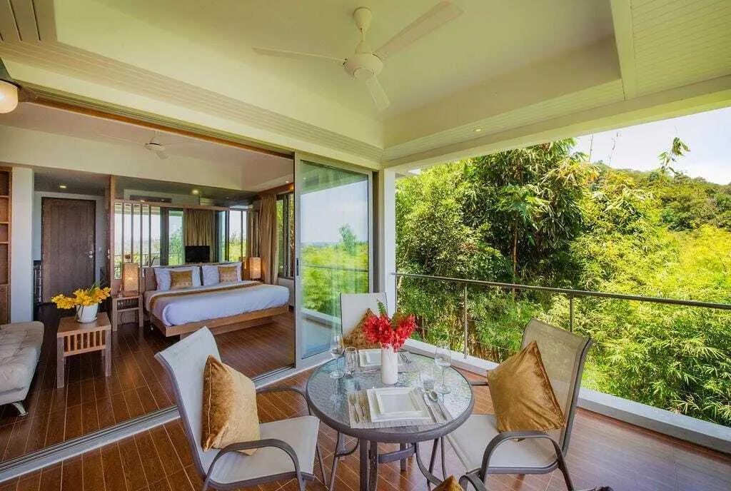 Luxury 4 bedrooms villa – Sea View – in Bang Tao — Thumbnail 11