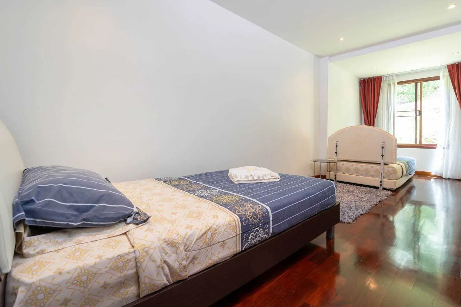 Seaview 5 Bedrooms with private pool villa — Miniature 2