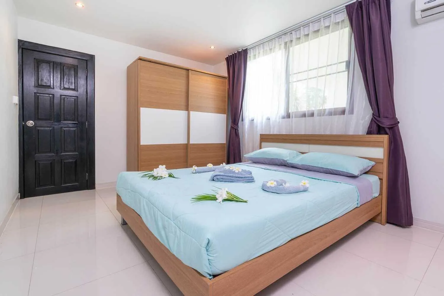 Seaview 5 Bedrooms with private pool villa — Miniature 4