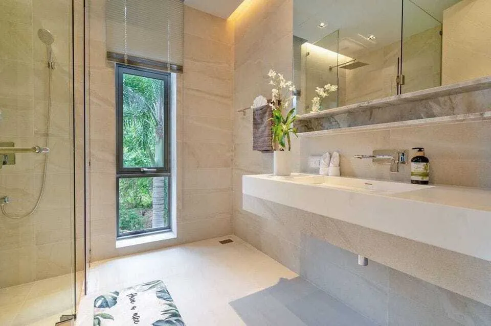 Modern 3 Bedrooms with Private Pool Villa in Kamala