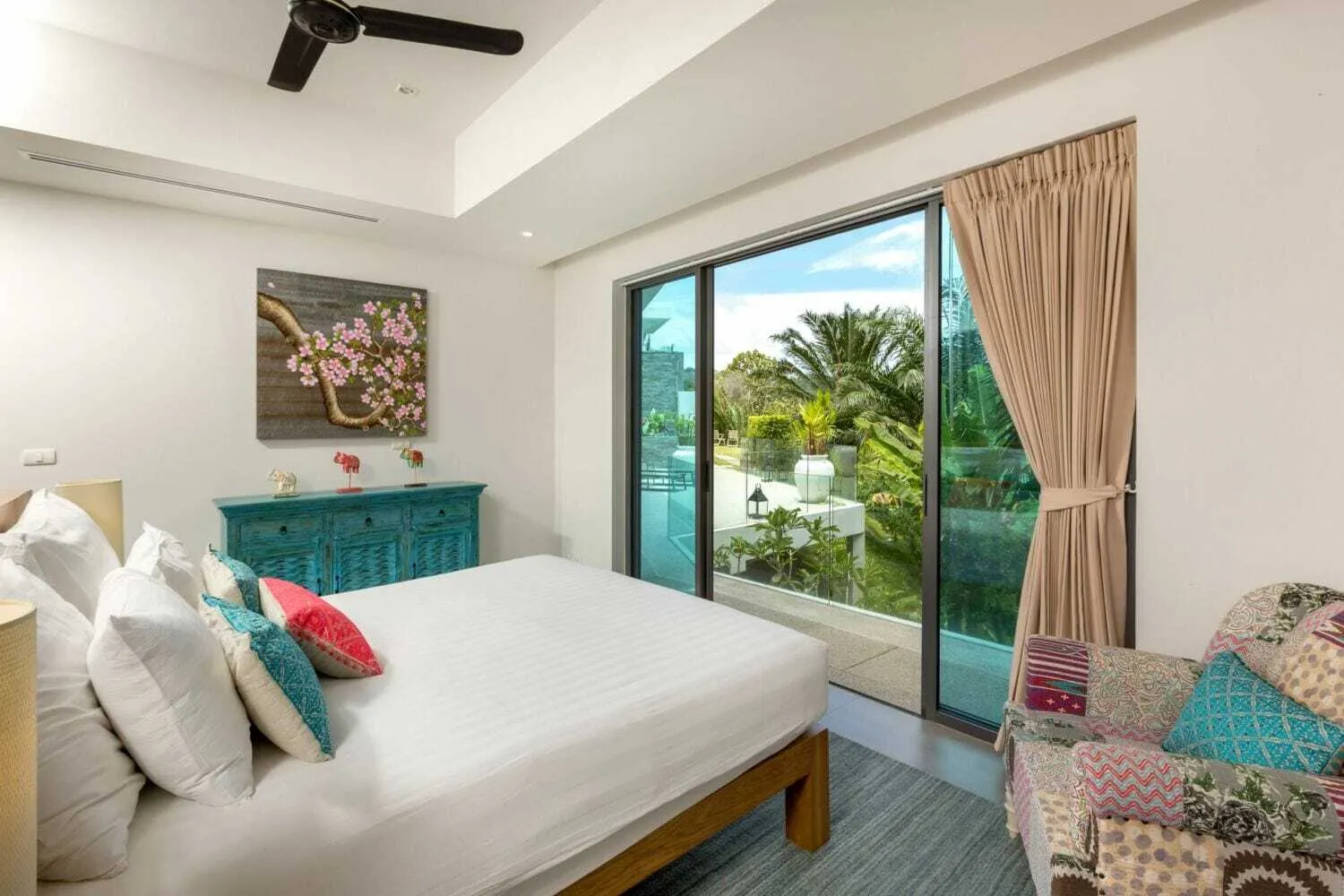 Luxury villa for rent in Layan — Thumbnail 3