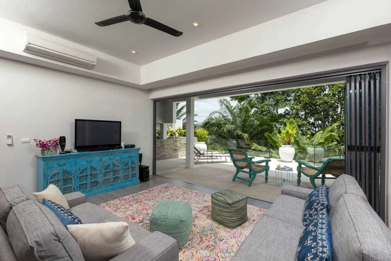 Luxury villa for rent in Layan — Thumbnail 9