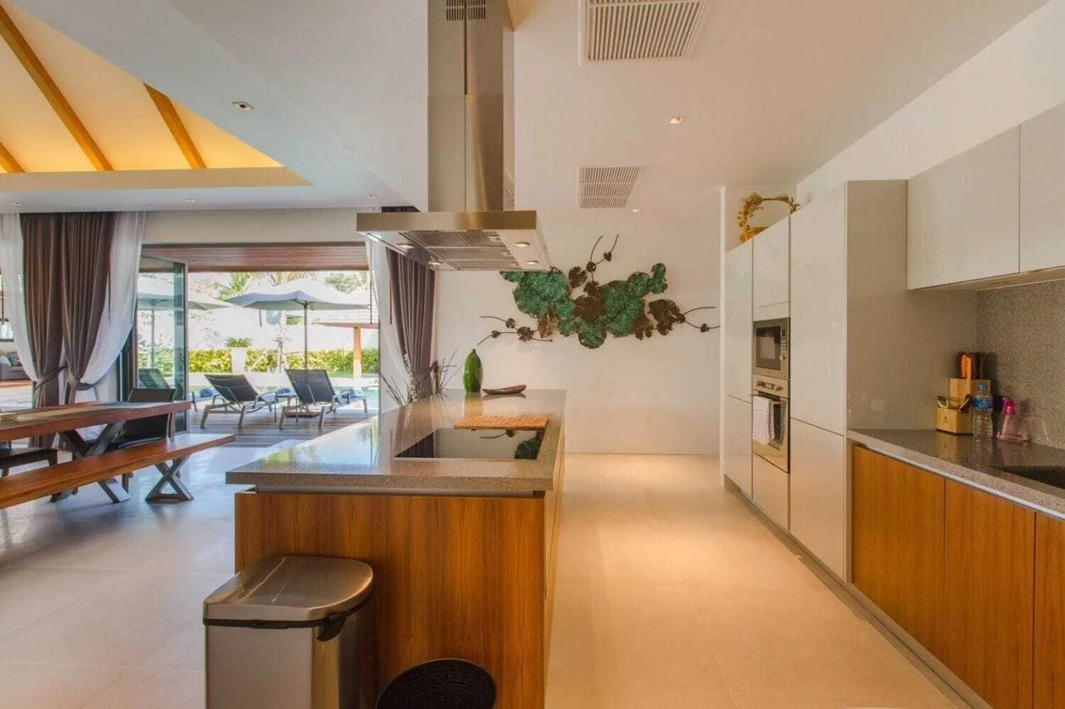 Stunning 4 Bedroom Pool Villa in Anchan Lagoon — Thumbnail 7