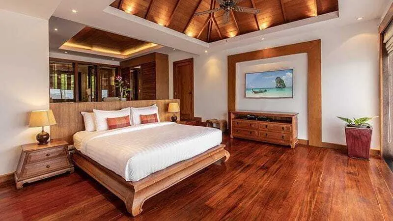 Grand Luxury Seaview 5 Bedrooms with private pool for rent in Surin Beach — Thumbnail 10