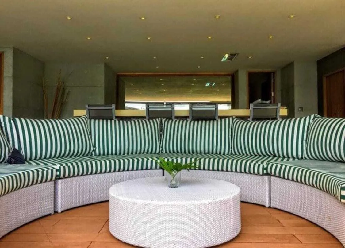 Seaview 4 Bedrooms with Private Pool Villa — Thumbnail 2