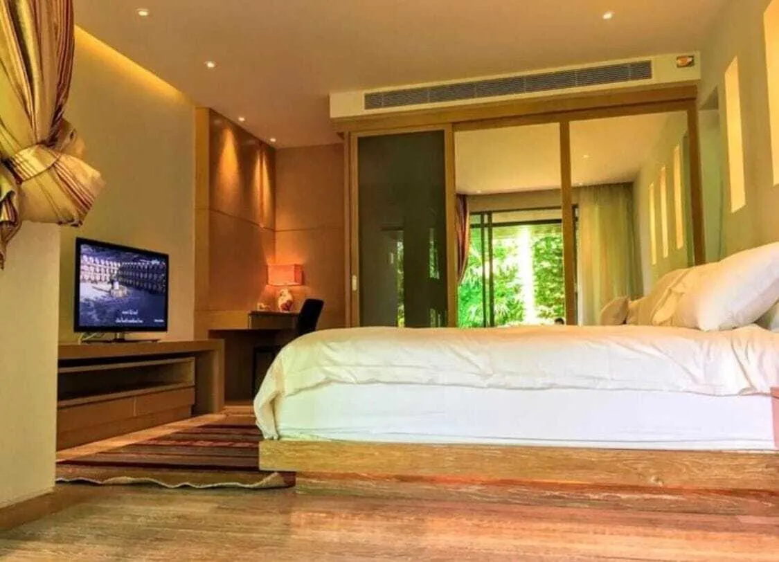 Seaview 4 Bedrooms with Private Pool Villa — Thumbnail 8