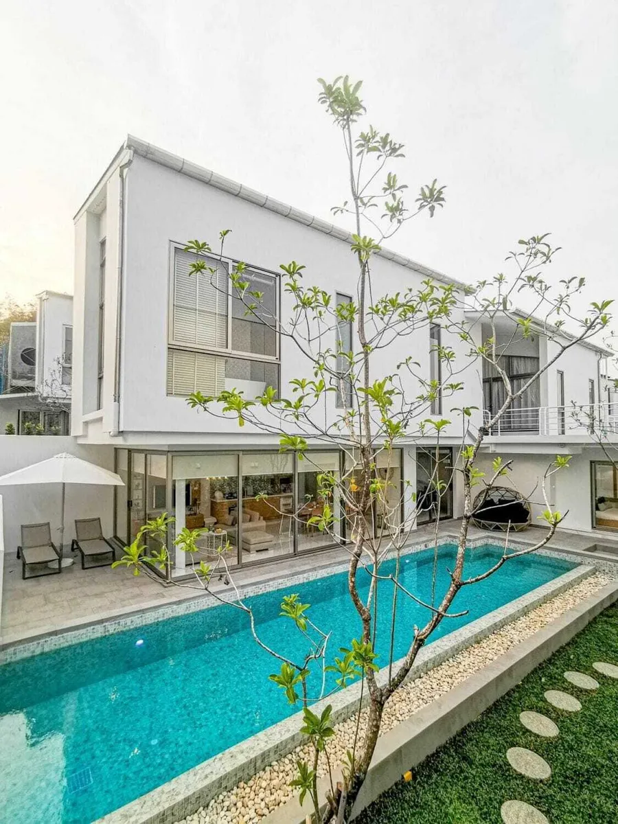 Modern 4 Bedrooms Pool Villa in Choeng Thale Phuket for rent — Thumbnail 6
