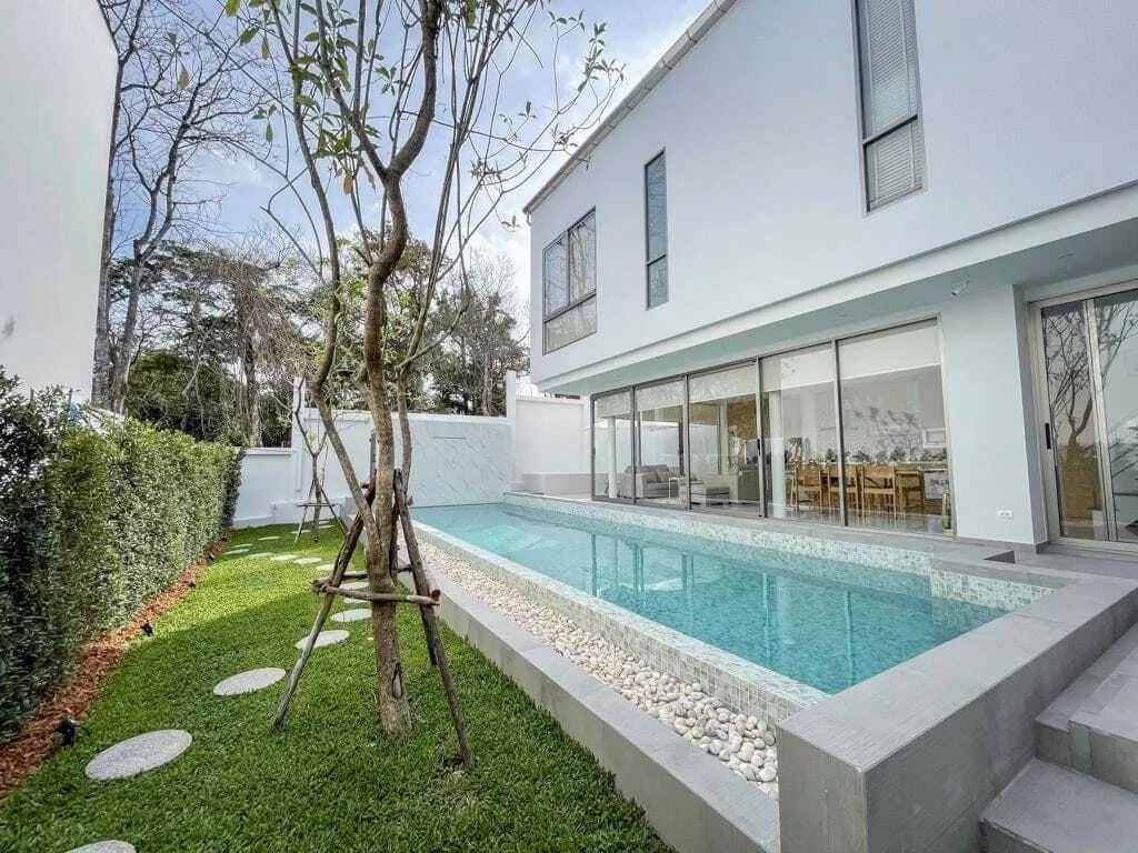 Modern 4 Bedrooms Pool Villa in Choeng Thale Phuket for rent — Thumbnail 13