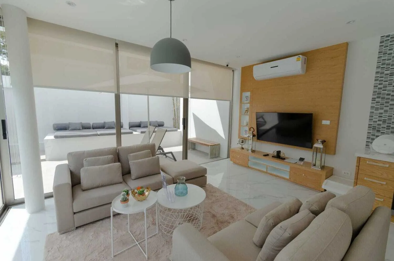 Modern 4 Bedrooms Pool Villa in Choeng Thale Phuket for rent — Thumbnail 18