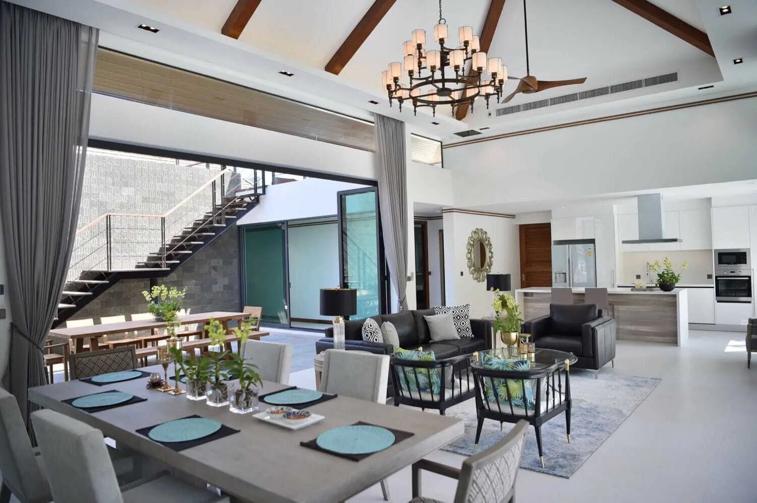 The Lake House Luxury 4 Bedrooms Pool Villa for rent — Thumbnail 17