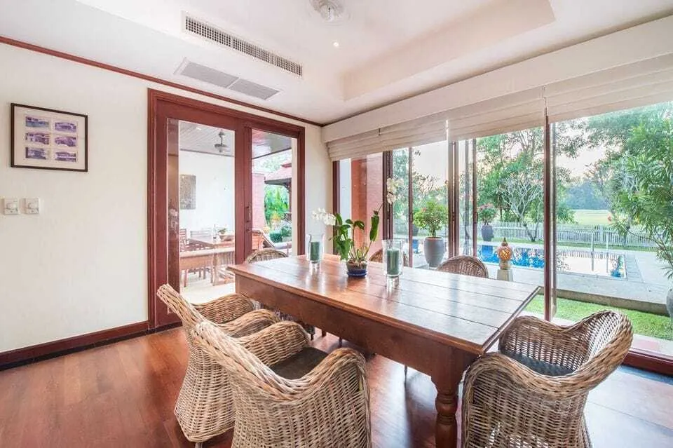 Luxury 4 Bedrooms with private pool villa for rent in Laguna — Thumbnail 13