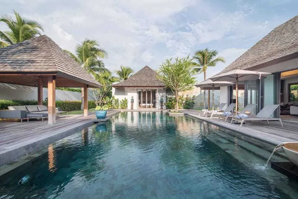 Luxury 4 Bedrooms with private pool villa in Layan — Thumbnail 3