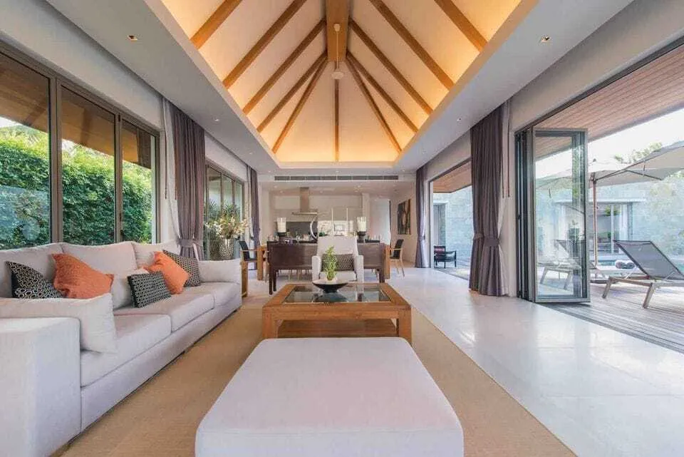 Luxury 4 Bedrooms with private pool villa in Layan — Thumbnail 11