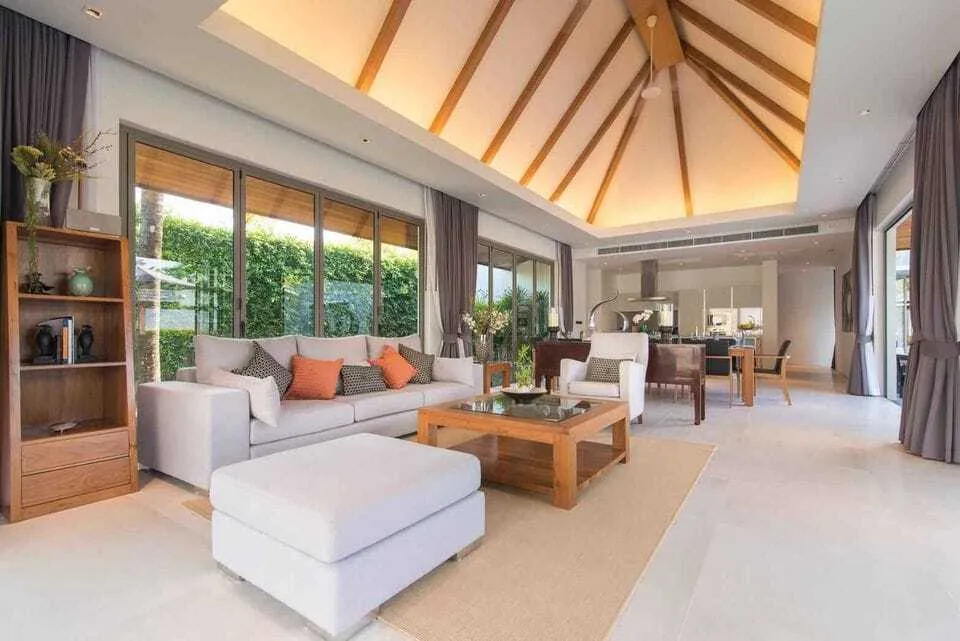 Luxury 4 Bedrooms with private pool villa in Layan — Thumbnail 13