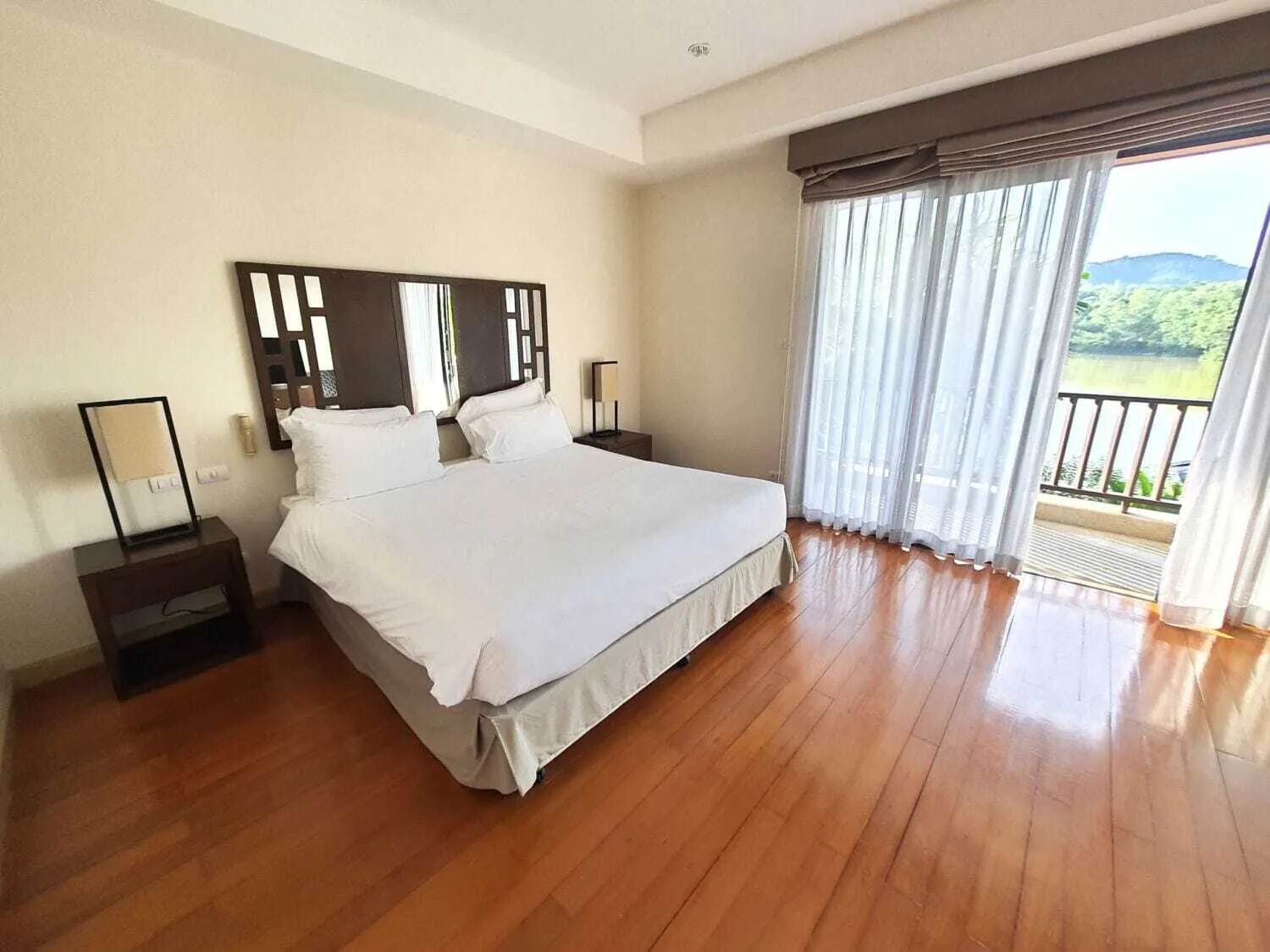 4 bedrooms villa for rent in Angsana Village, Phuket — Thumbnail 11