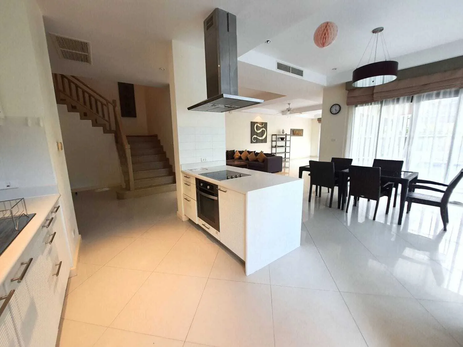 4 bedrooms villa for rent in Angsana Village, Phuket — Thumbnail 17