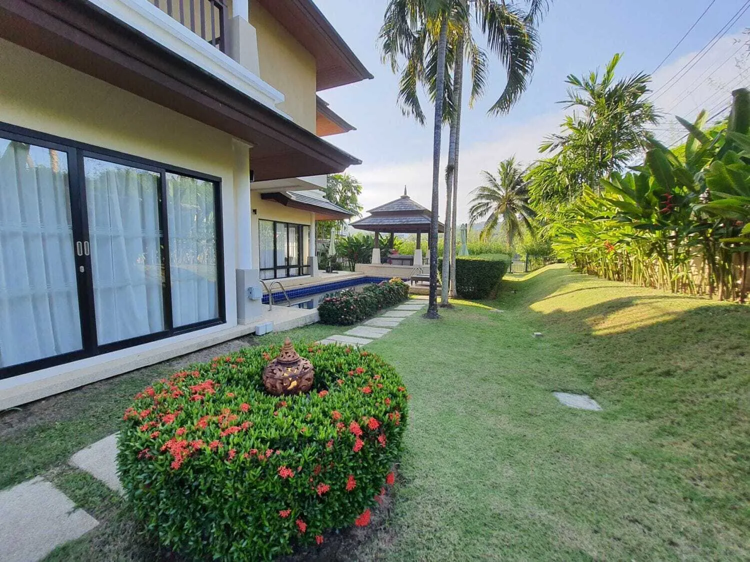 4 bedrooms villa for rent in Angsana Village, Phuket — Thumbnail 28