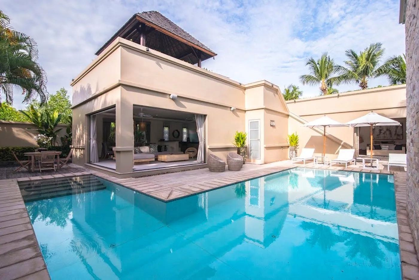Tropical Modern 3 Bedrooms with private pool villa — Thumbnail 3