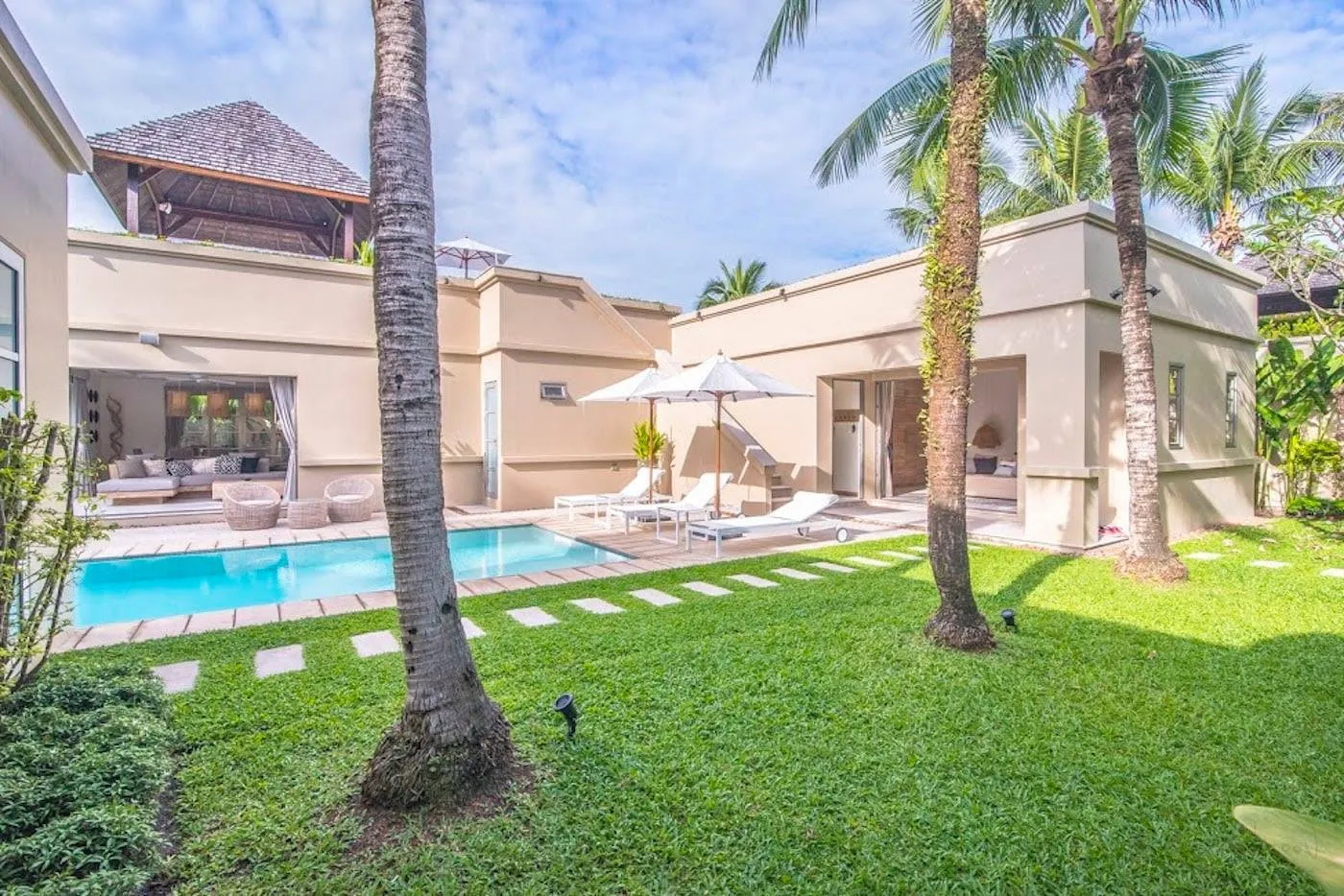 Tropical Modern 3 Bedrooms with private pool villa — Thumbnail 9