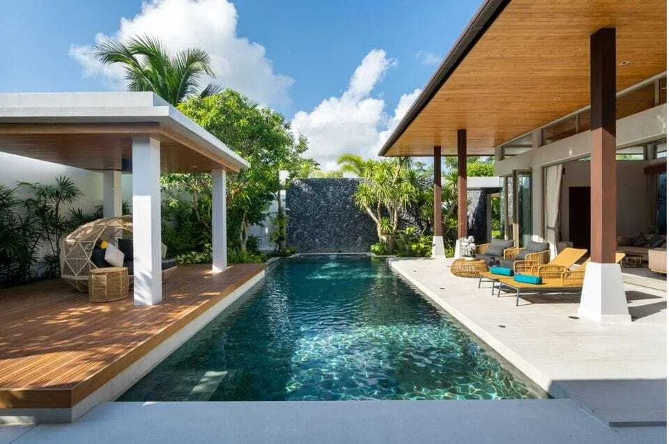 Luxury 4 Bedrooms with private pool Villa in Botanica Bangtao — Thumbnail 3
