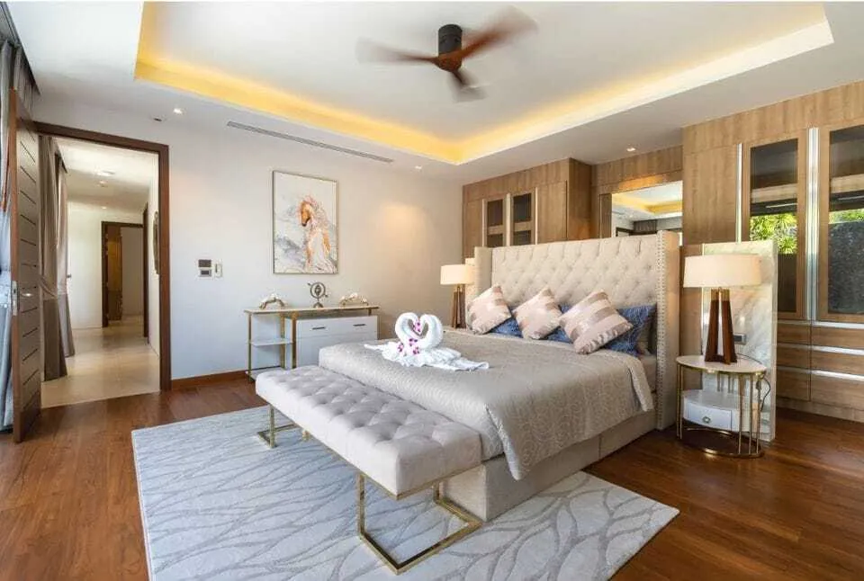 Luxury 4 Bedrooms with private pool Villa in Botanica Bangtao — Thumbnail 7