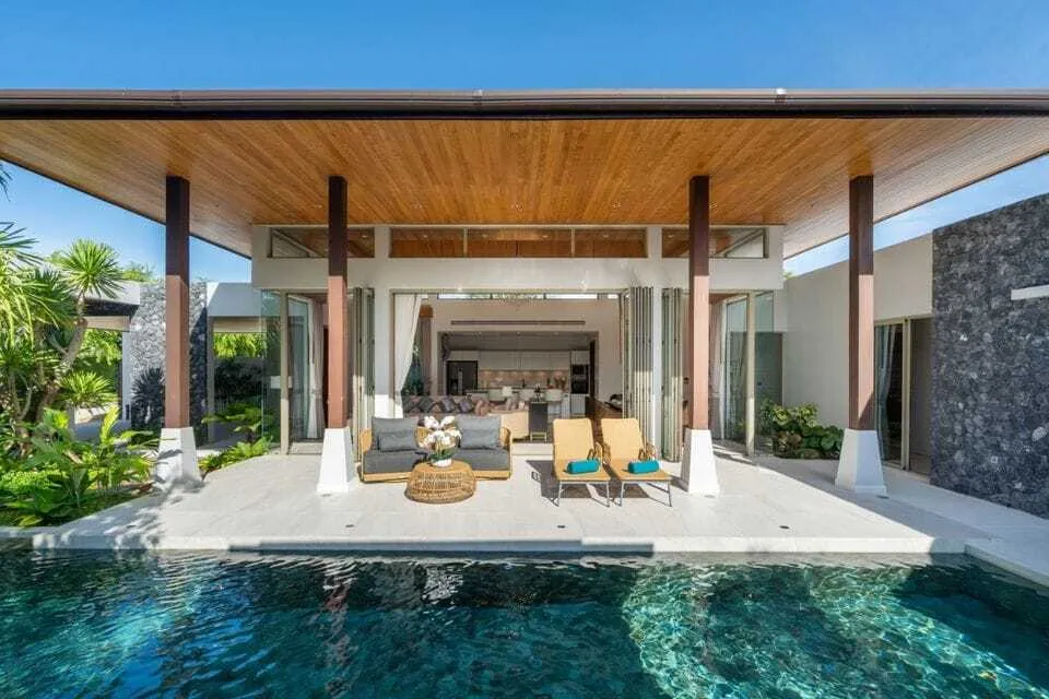 Luxury 4 Bedrooms with private pool Villa in Botanica Bangtao — Thumbnail 9