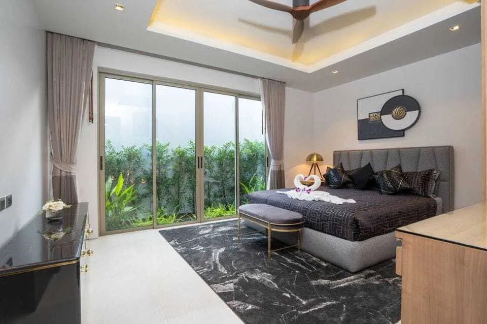 Luxury 4 Bedrooms with private pool Villa in Botanica Bangtao — Thumbnail 16