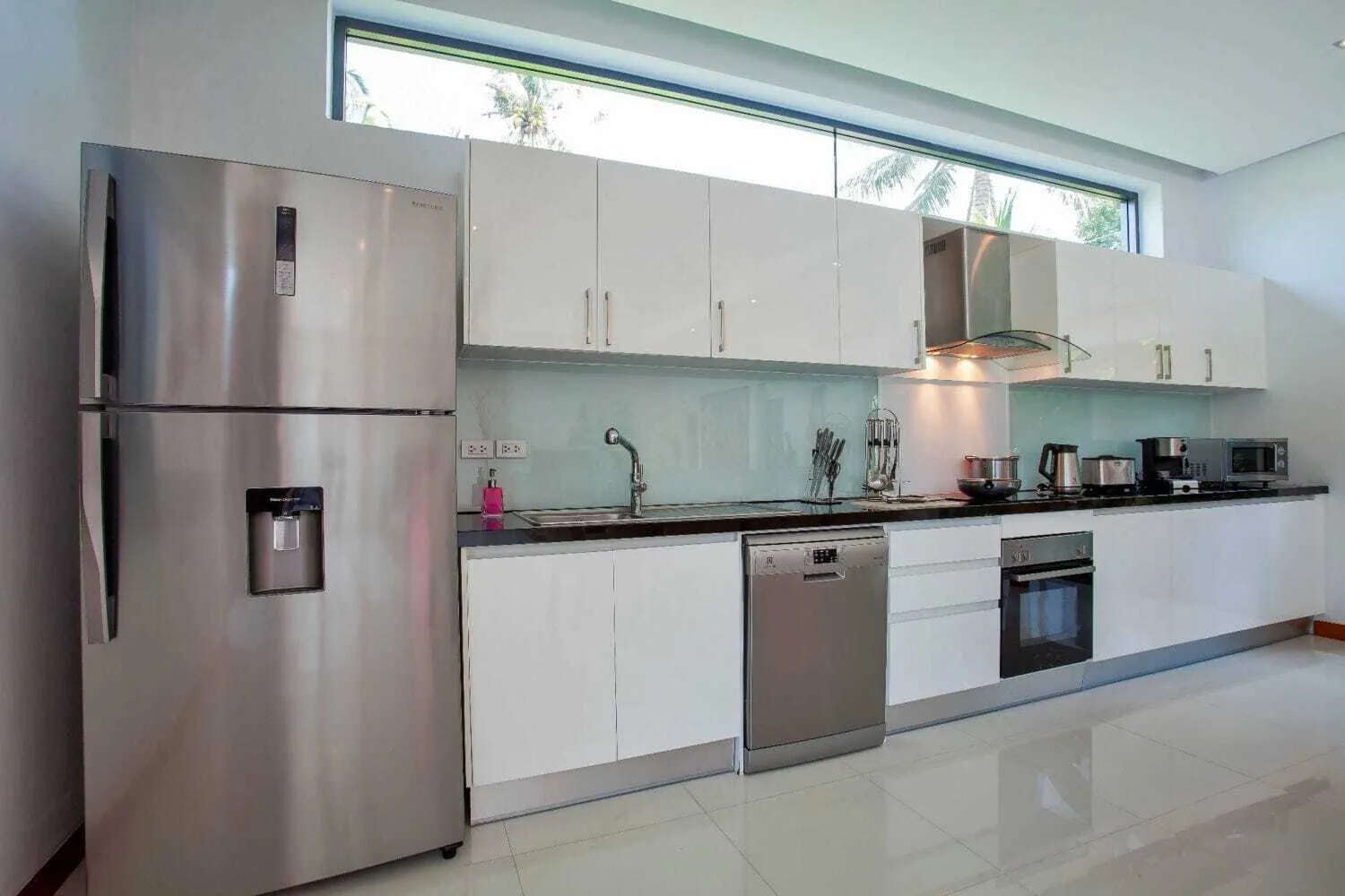 Modern 3 Bedrooms pool villa for rent in Rawai — Thumbnail 14