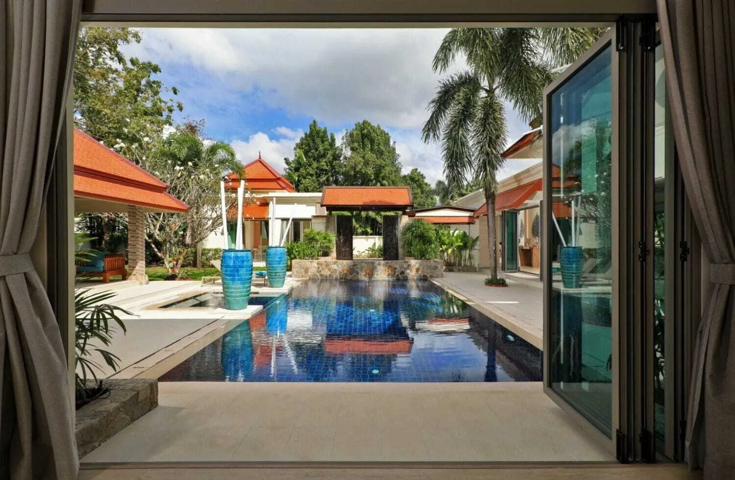 Sai Taan 5 bedroom villa with pool view in Sai Taan — Thumbnail 13