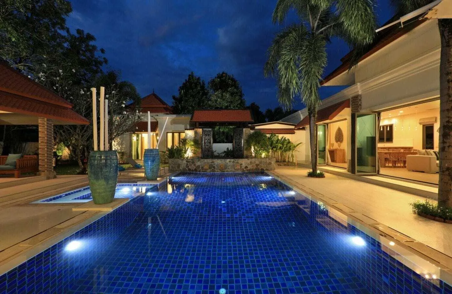 Sai Taan 5 bedroom villa with pool view in Sai Taan — Thumbnail 17