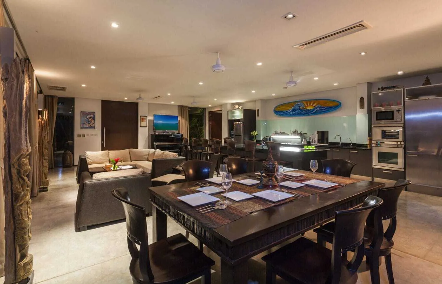 5 Bedrooms with private pool villa in Bangtao for rent — Thumbnail 9