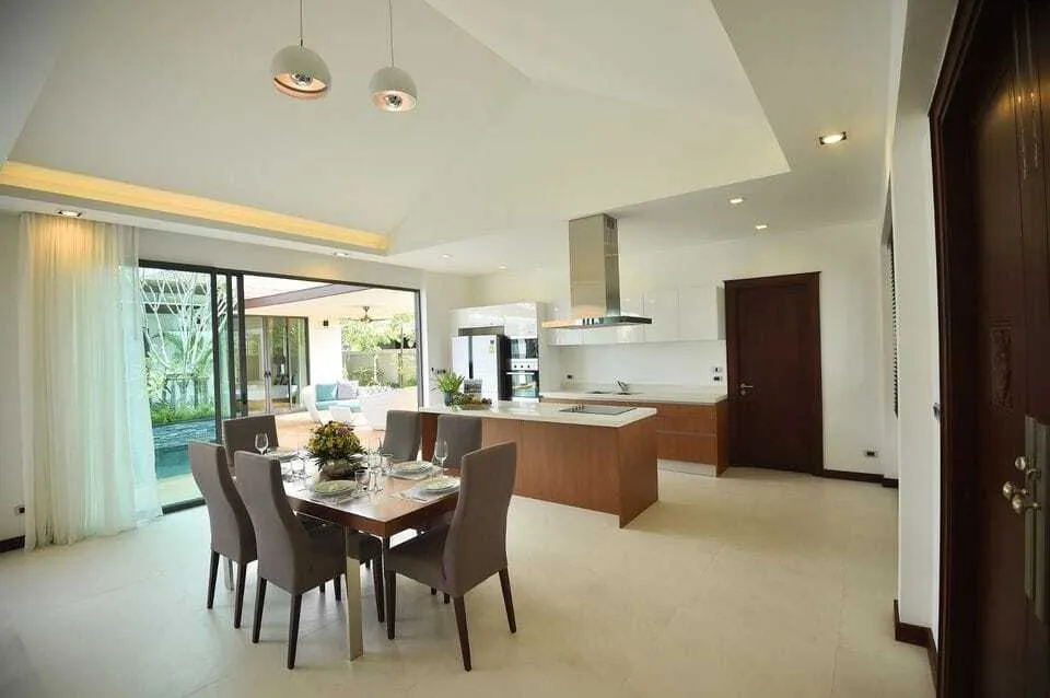 Luxury 3-Bedroom Private Pool Villa for Rent in Pasak, Cherng Thalay, Phuket — Thumbnail 12