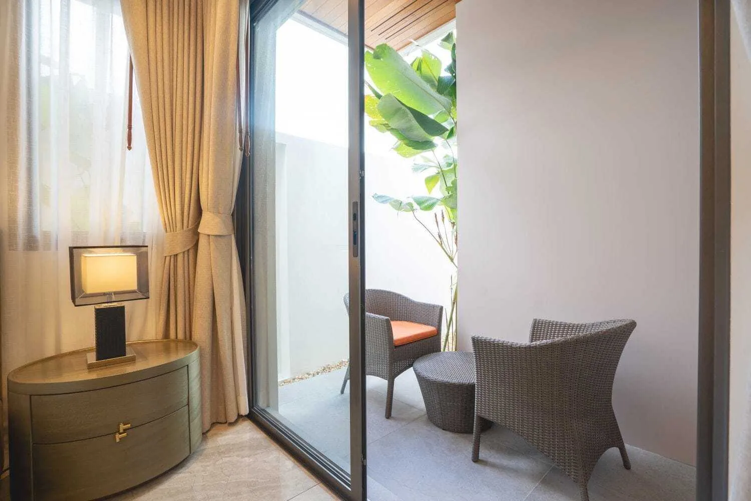 Brand new luxury 3 bedrooms villa in Bangtao — Thumbnail 9