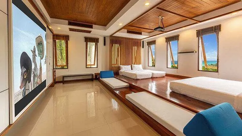Grand Luxury Seaview 5 Bedrooms In Surin — Thumbnail 12
