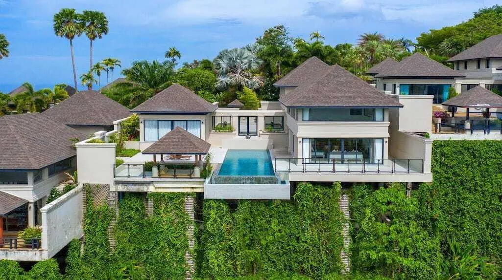 Mountain view in tropical paradise villa in Layan — Thumbnail 2