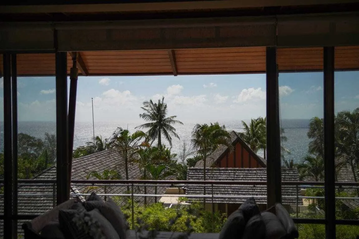 Oceanfront 5 bedrooms villa for rent in Trisara — Thumbnail 11