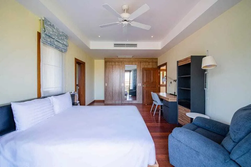 Laguna Village Residence 4 bedrooms pool villa with Garden Near Bang Tao Beach — Thumbnail 4