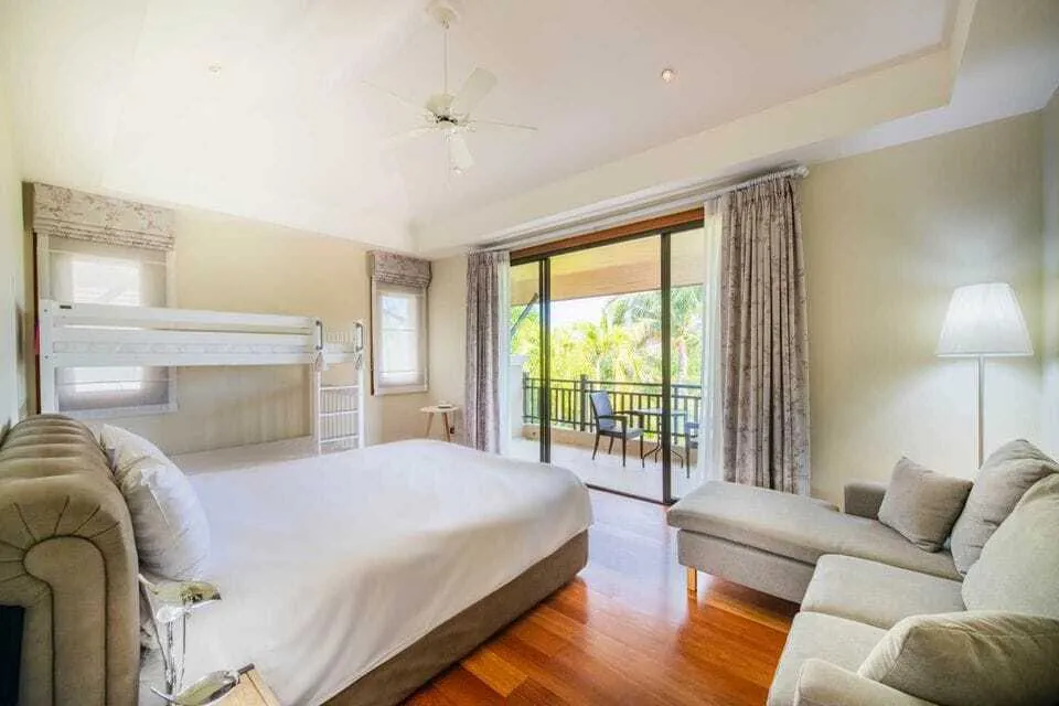 Laguna Village Residence 4 bedrooms pool villa with Garden Near Bang Tao Beach — Thumbnail 15