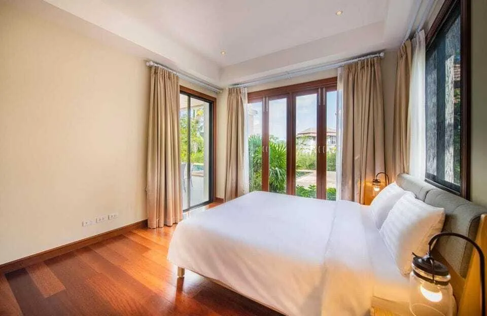 Laguna Village Residence 4 bedrooms pool villa with Garden Near Bang Tao Beach — Thumbnail 21